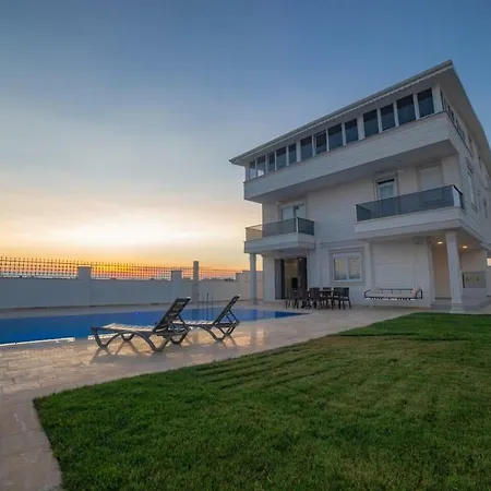 On Kadriye Mahallesi Belek