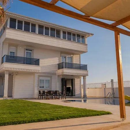 Villa On Kadriye Mahallesi *